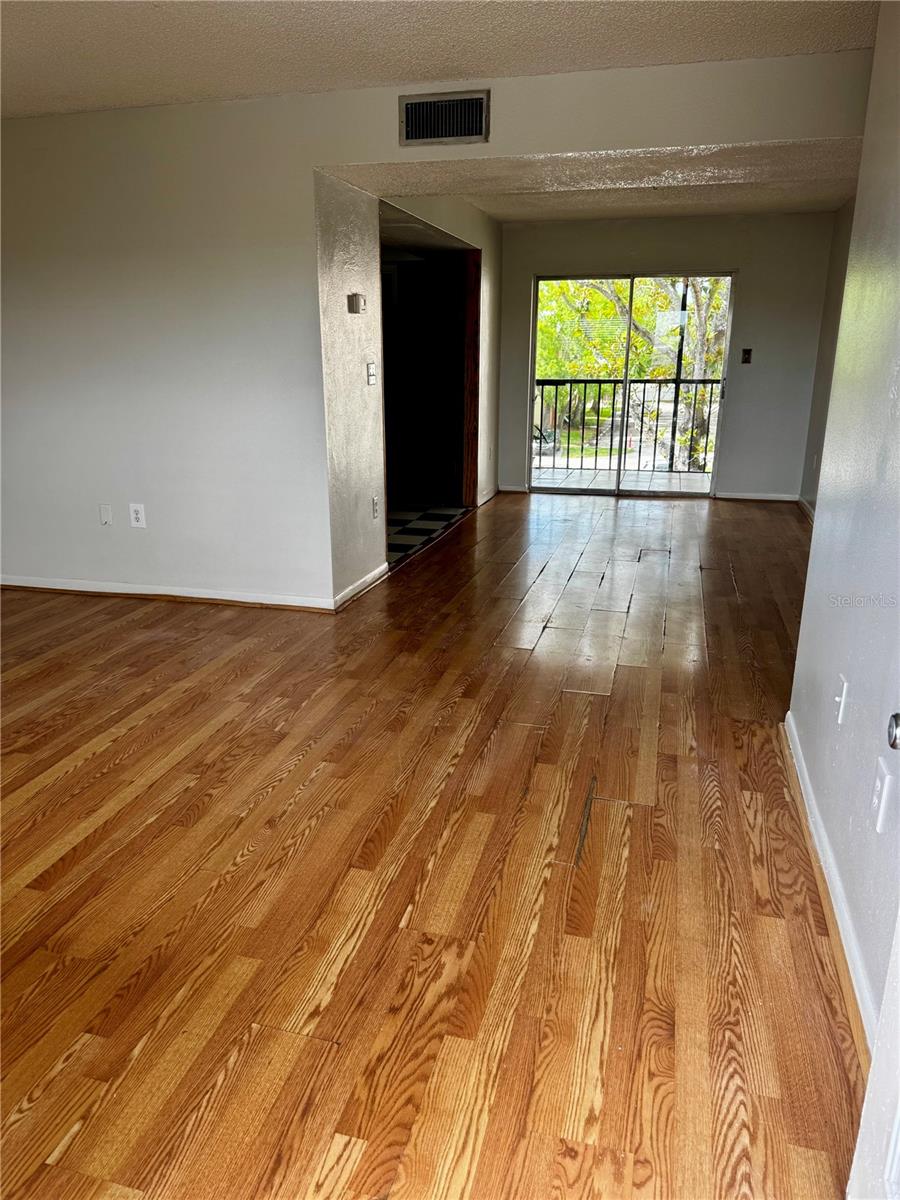 Image 10 of 25 For 1130 Lake Parker Avenue E332