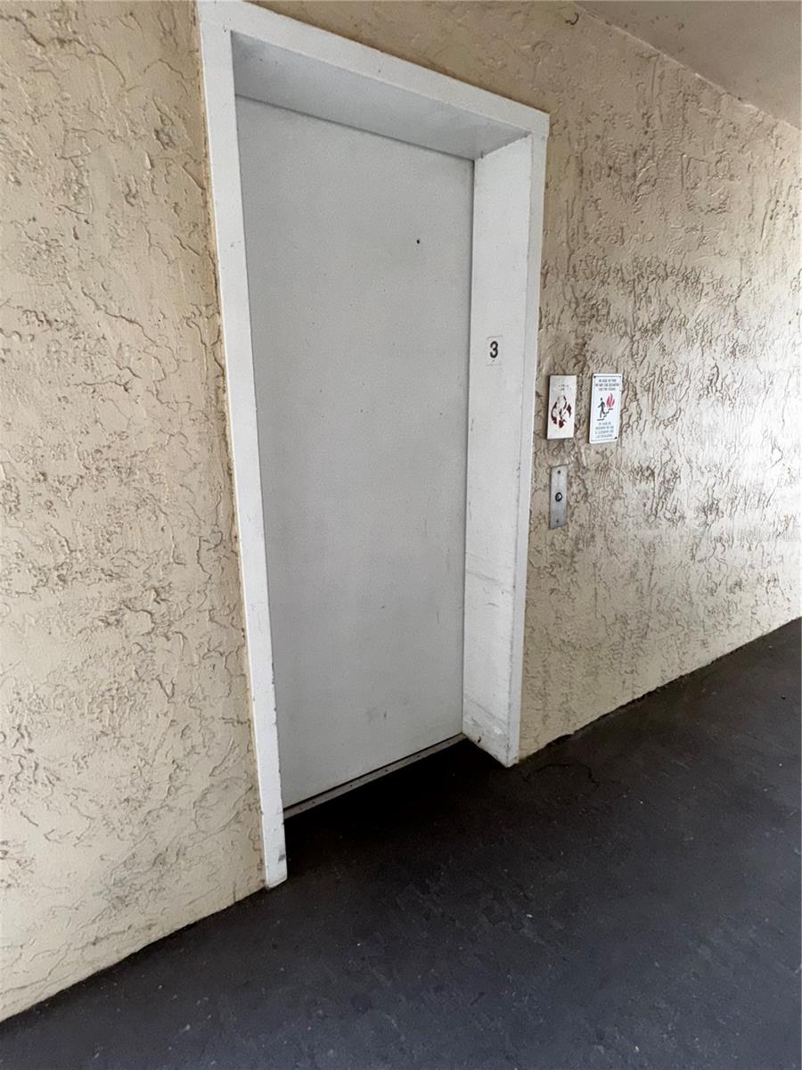 Image 22 of 25 For 1130 Lake Parker Avenue E332