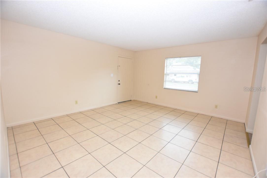 Image 5 of 13 For 1426 Fern Road