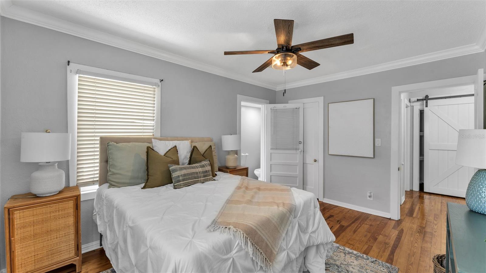 Image 23 of 49 For 2729 Buckingham Avenue