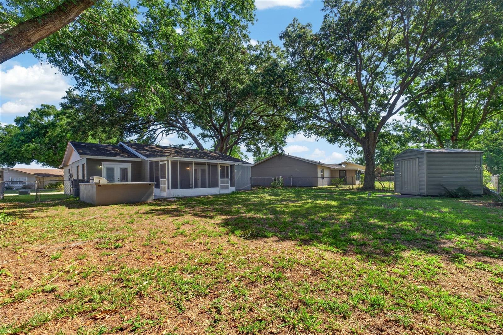 Image 36 of 41 For 1317 Periwinkle Court
