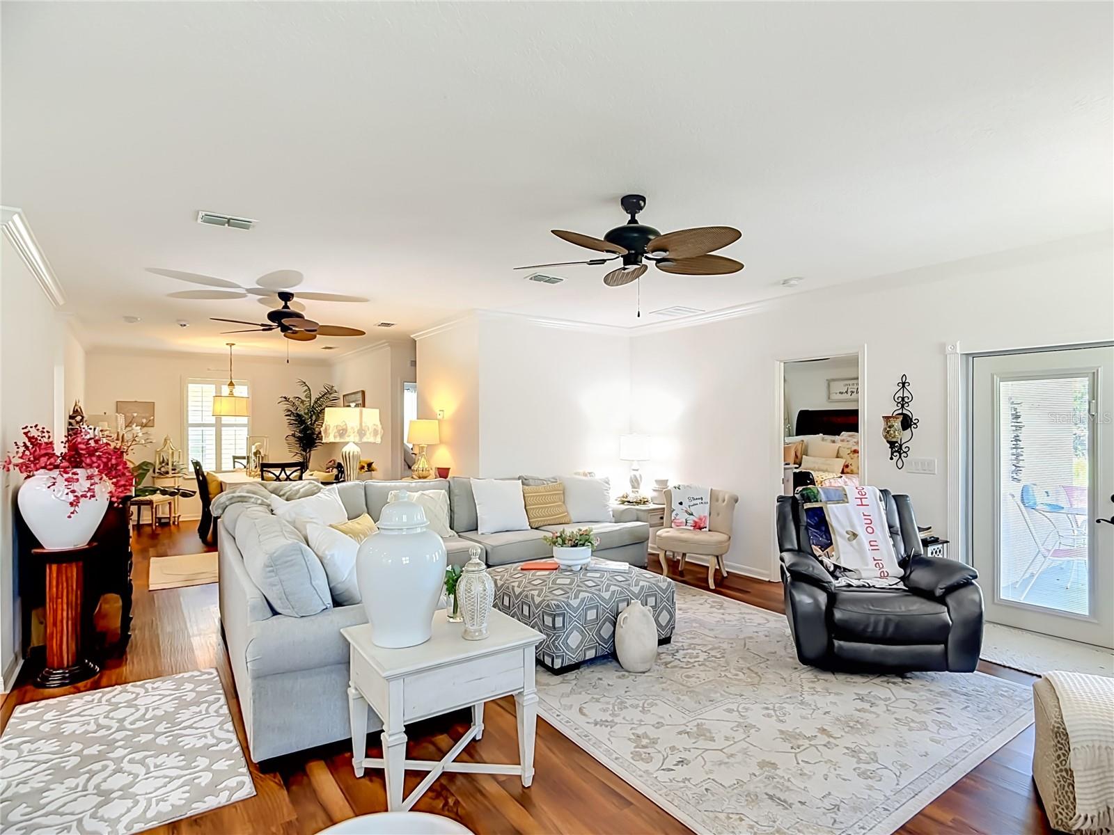 Image 10 of 44 For 5739 Dornich Drive