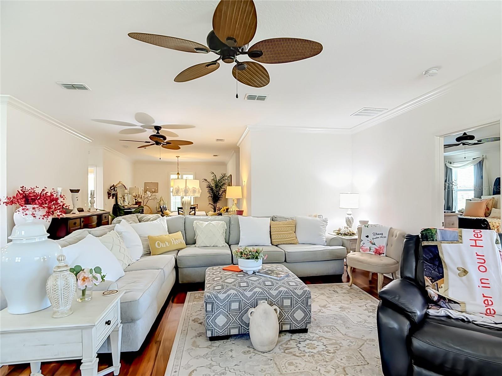 Image 11 of 44 For 5739 Dornich Drive