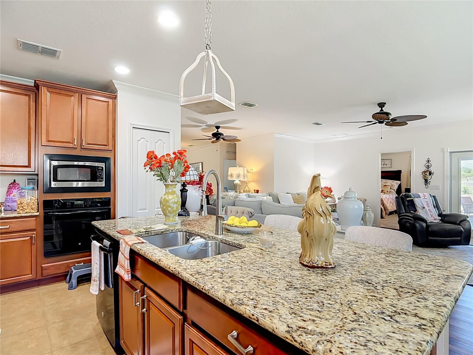 Image 5 of 44 For 5739 Dornich Drive