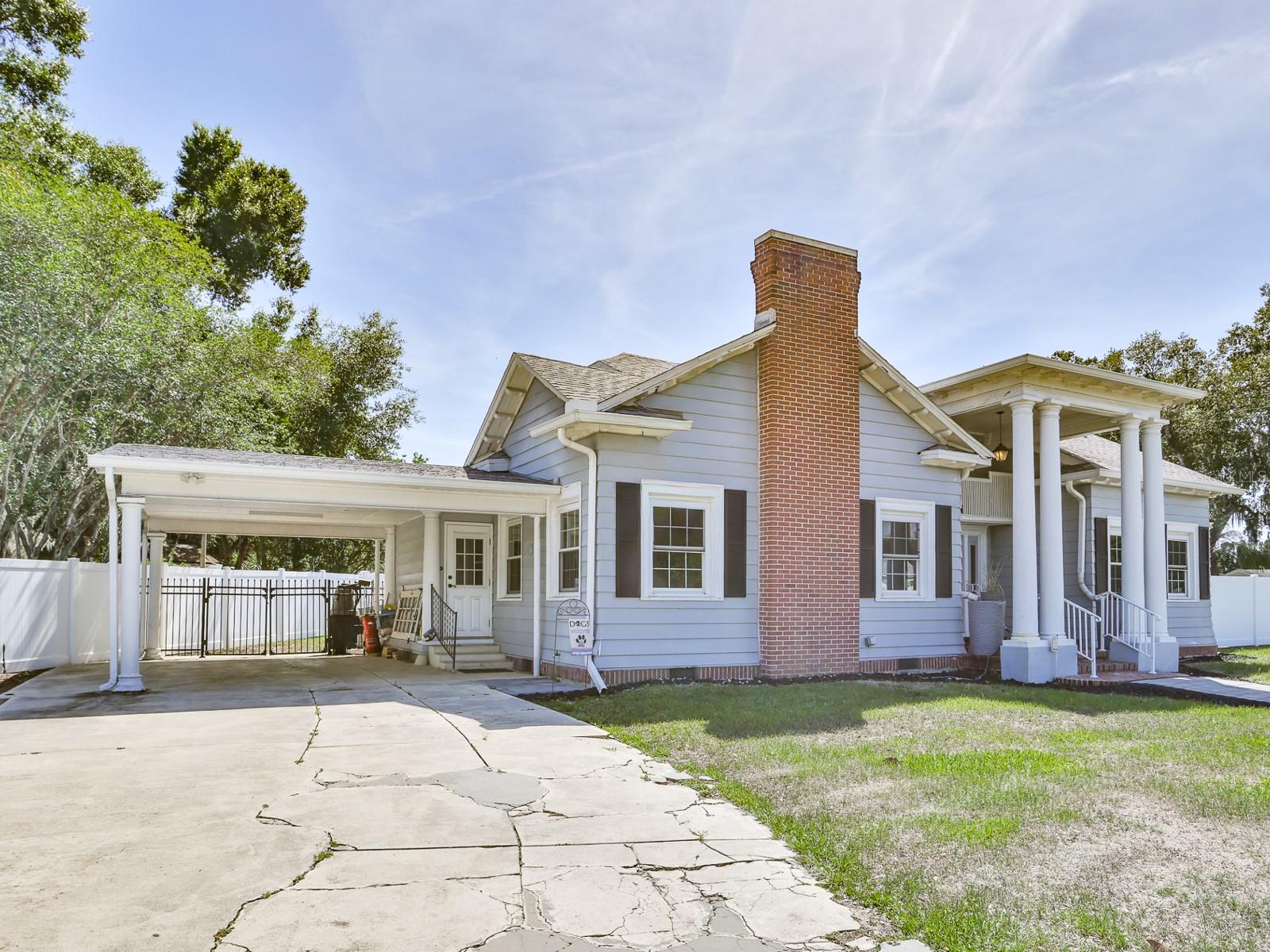 Image 3 of 45 For 915 Kissengen Avenue
