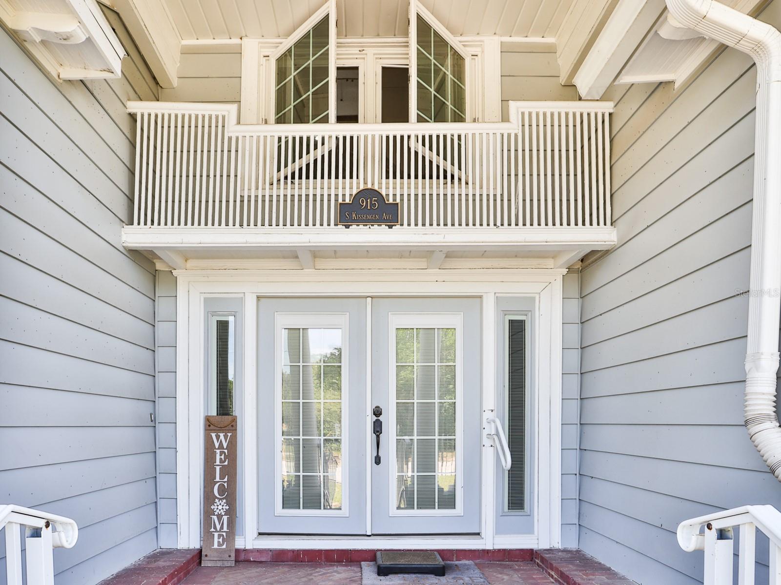 Image 4 of 45 For 915 Kissengen Avenue