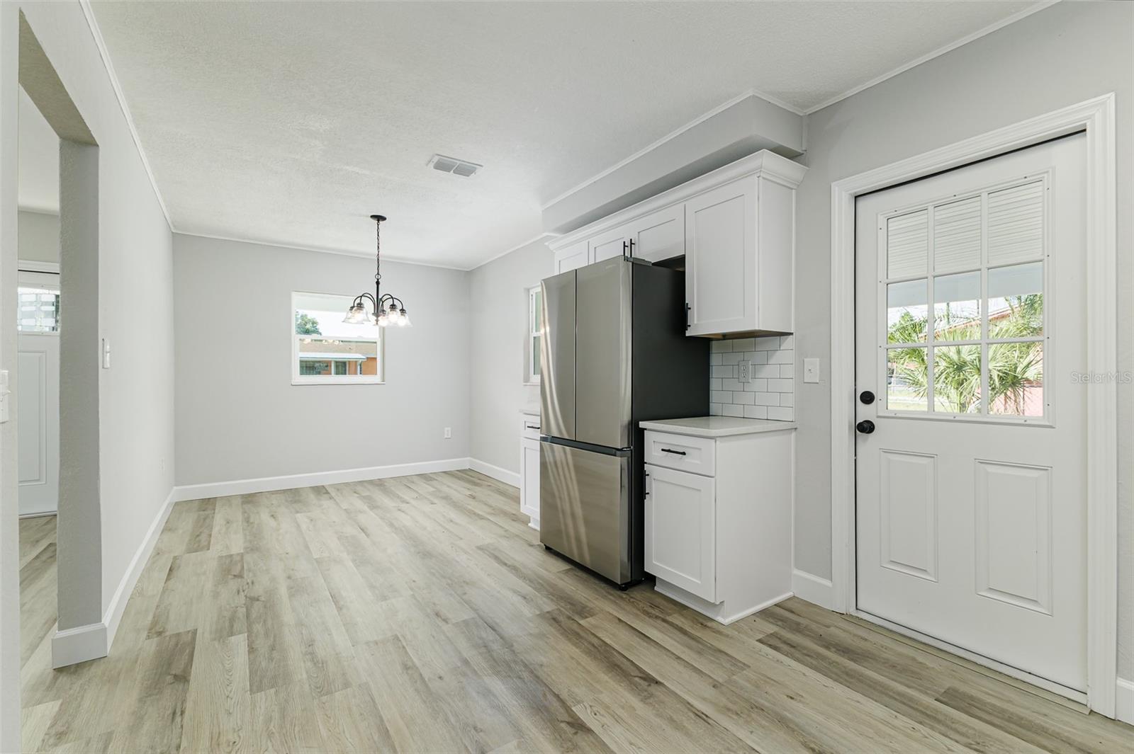 Image 4 of 22 For 2606 Highland Avenue
