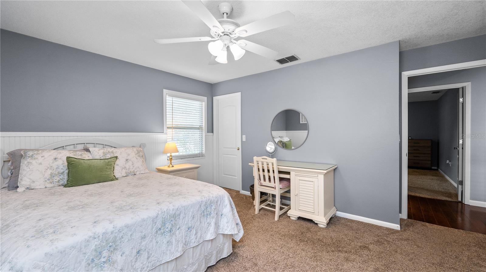 Image 31 of 64 For 5525 Club Hill E