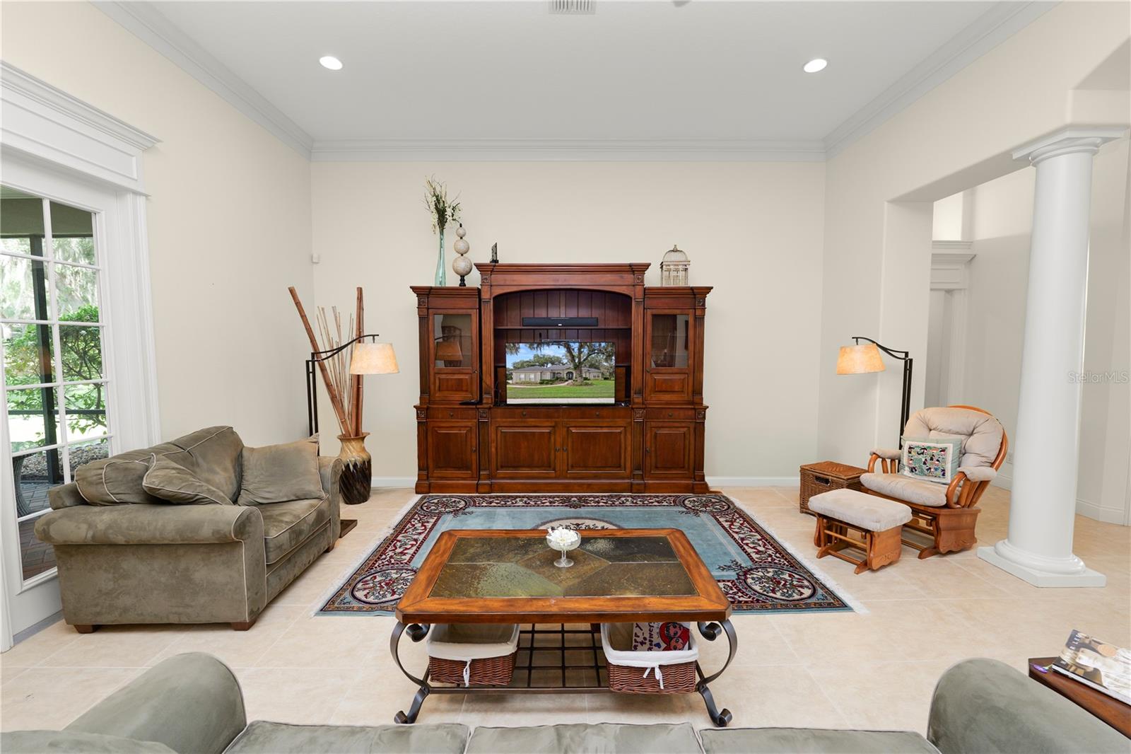 Image 10 of 68 For 6891 Lacy Drive