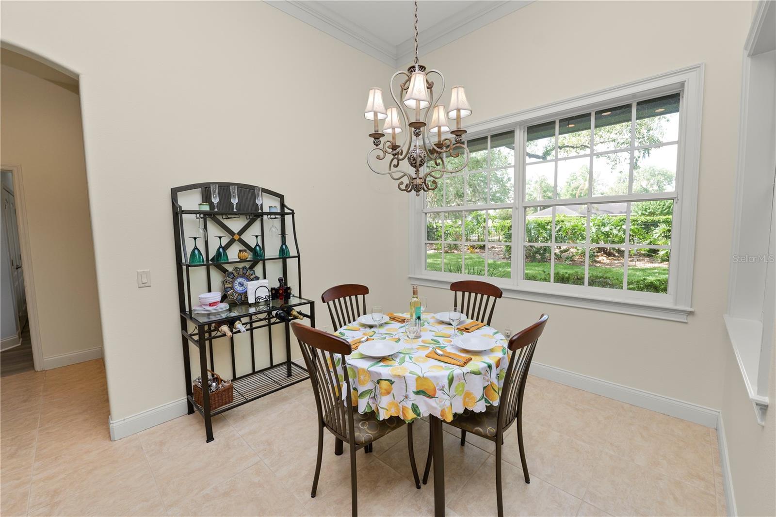 Image 19 of 68 For 6891 Lacy Drive