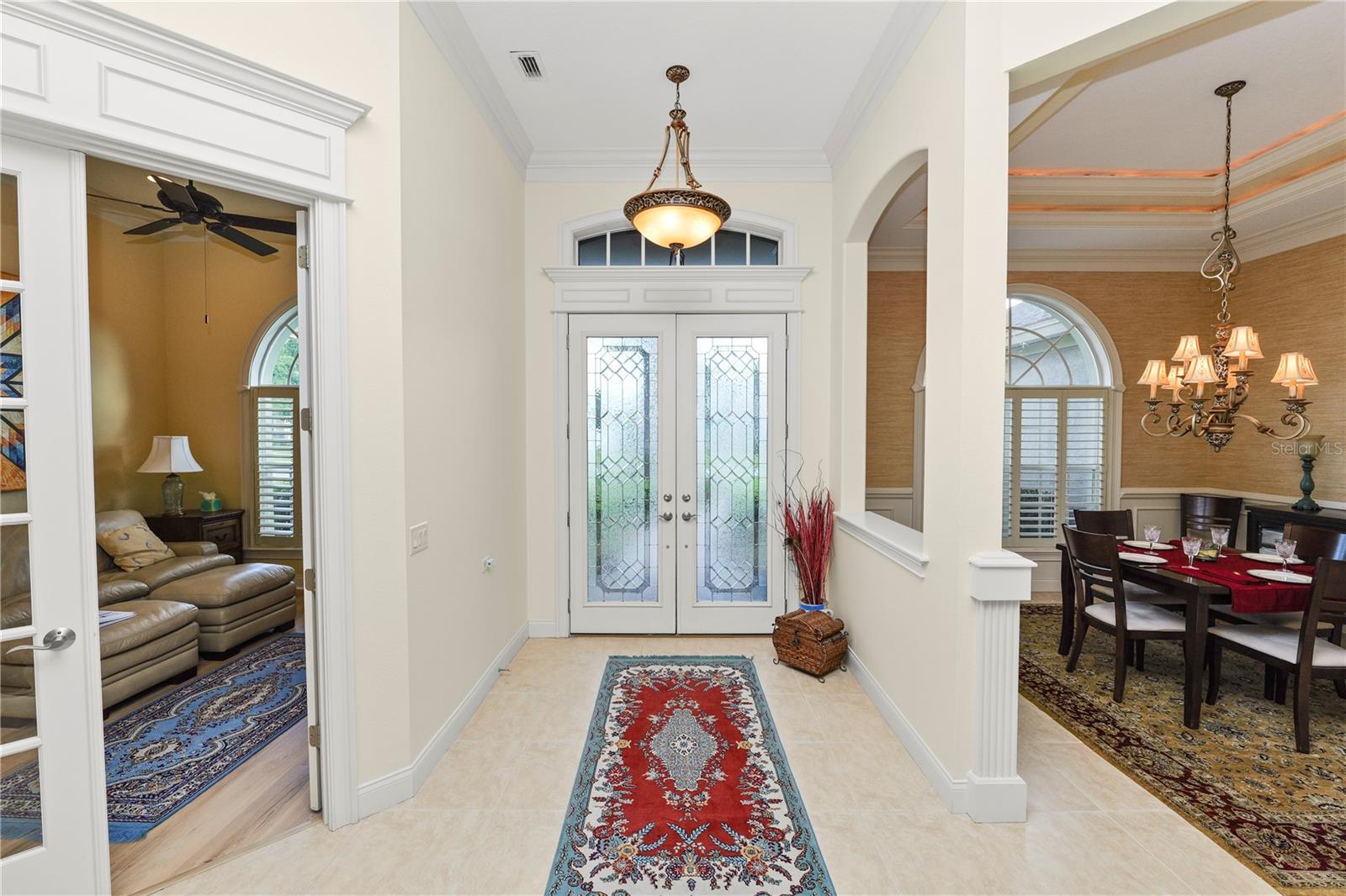 Image 21 of 68 For 6891 Lacy Drive