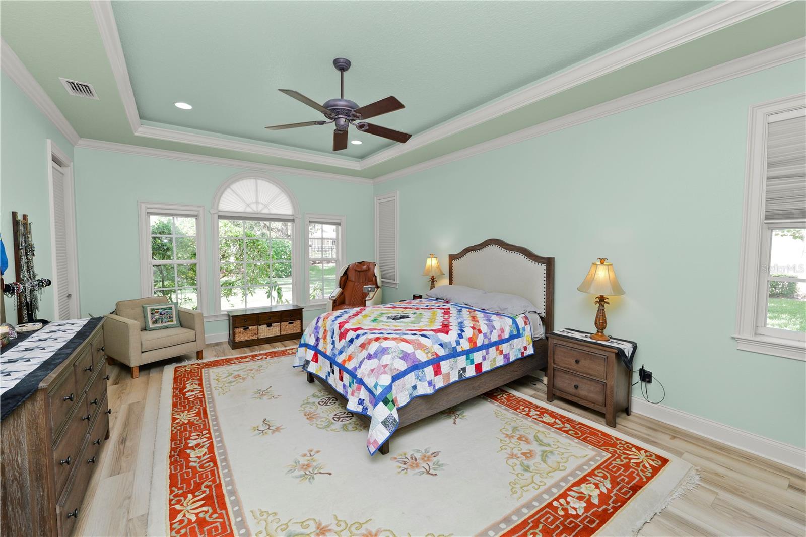 Image 25 of 68 For 6891 Lacy Drive