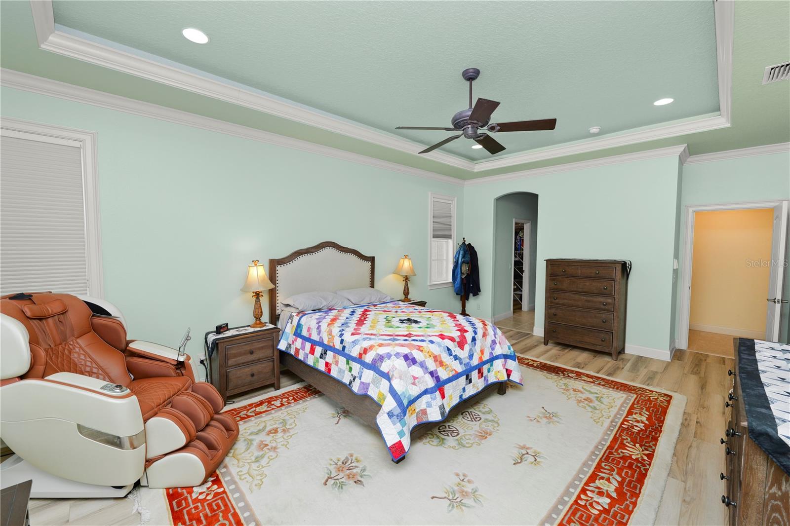 Image 27 of 68 For 6891 Lacy Drive