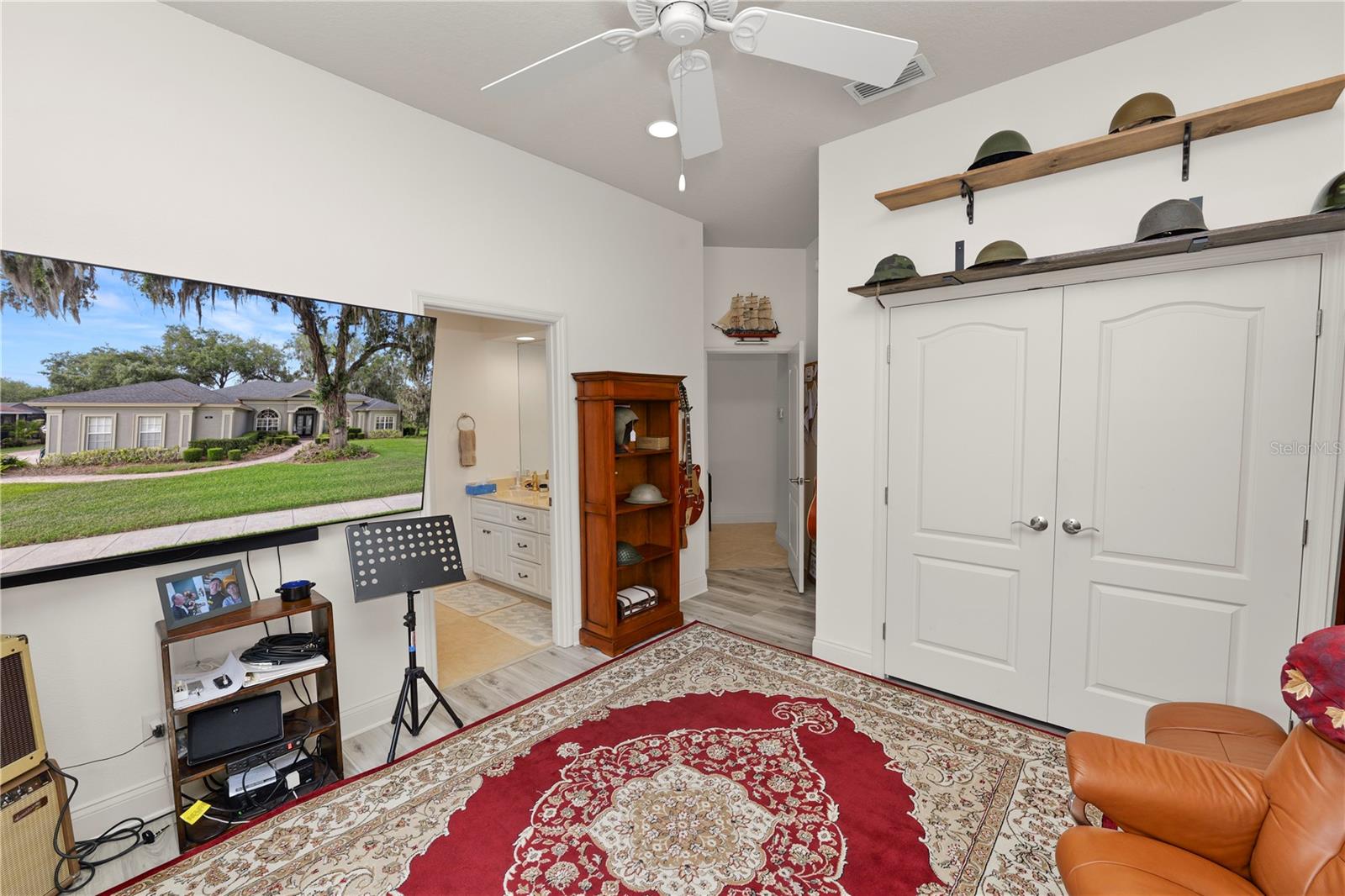 Image 35 of 68 For 6891 Lacy Drive