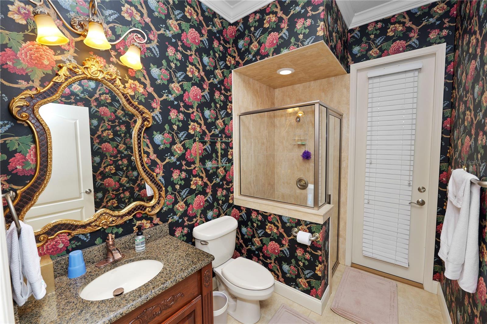 Image 44 of 68 For 6891 Lacy Drive