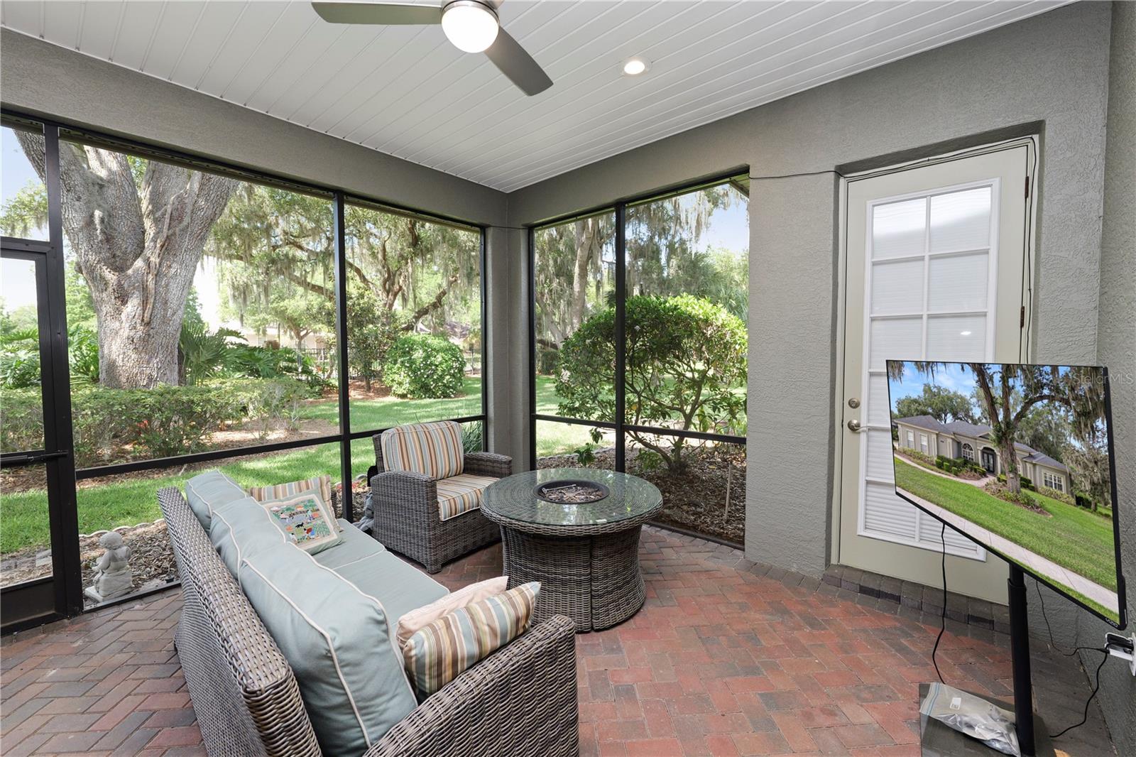 Image 46 of 68 For 6891 Lacy Drive