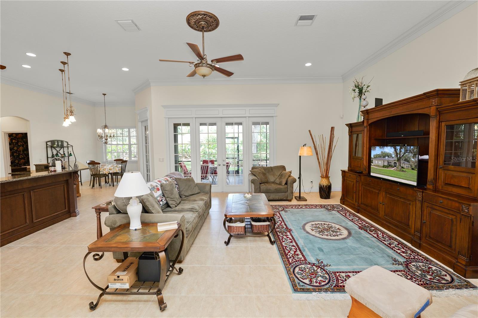 Image 7 of 68 For 6891 Lacy Drive