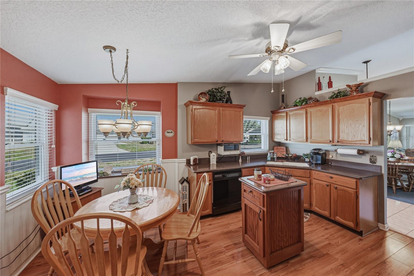 Image 4 of 67 For 6380 Egret Drive 6