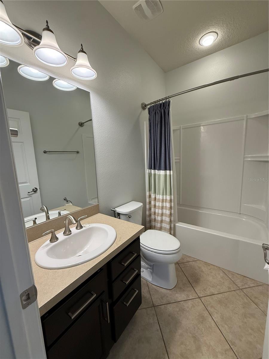Image 11 of 22 For 8519 Rindge Road