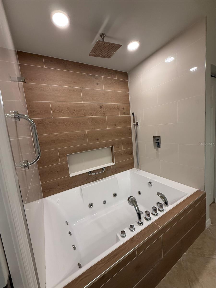 Image 21 of 22 For 8519 Rindge Road