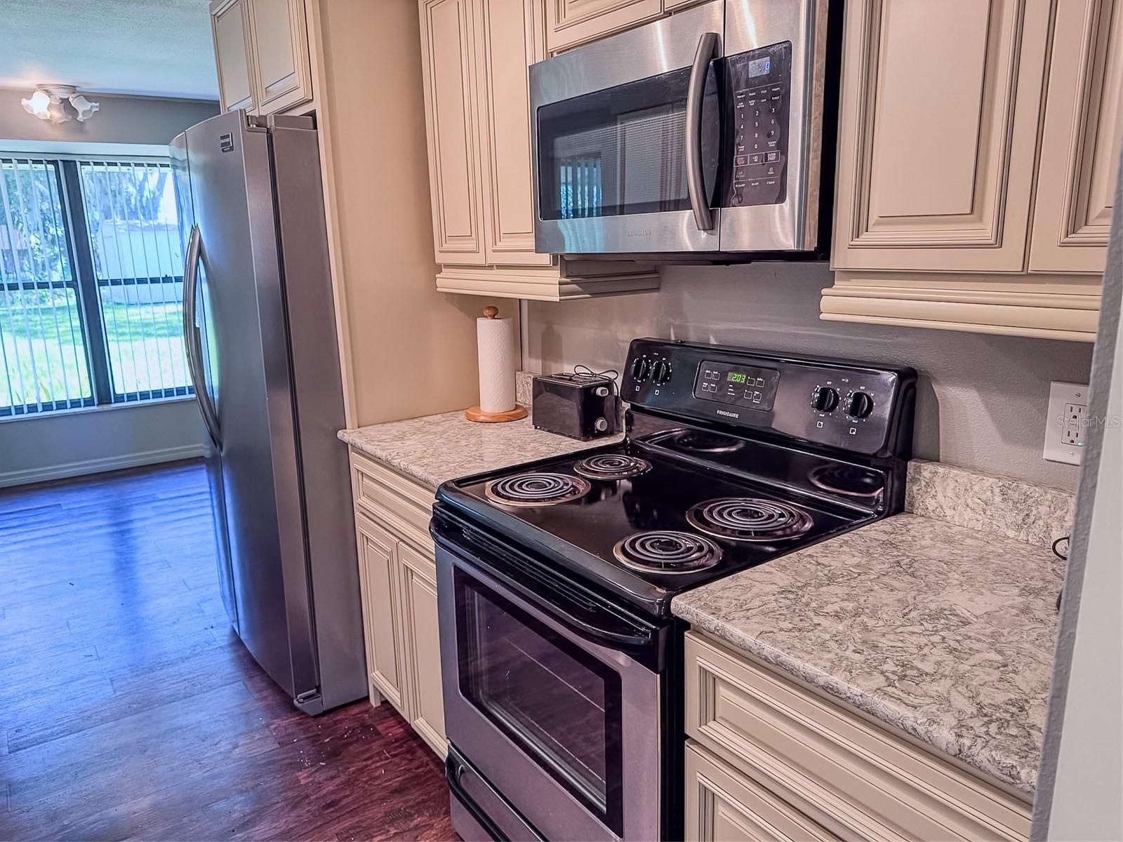 Image 5 of 18 For 3895 Conine Drive E