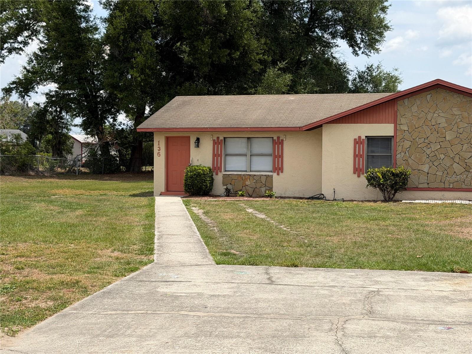 Image 2 of 15 For 136 Shannon Drive