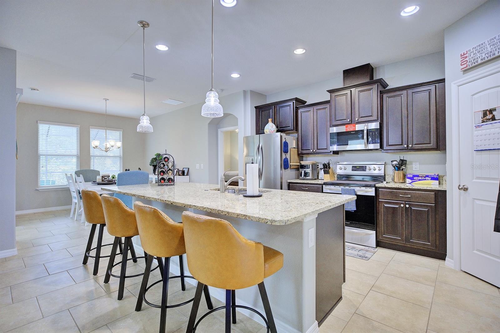 Image 11 of 69 For 4020 Prima Lago Circle