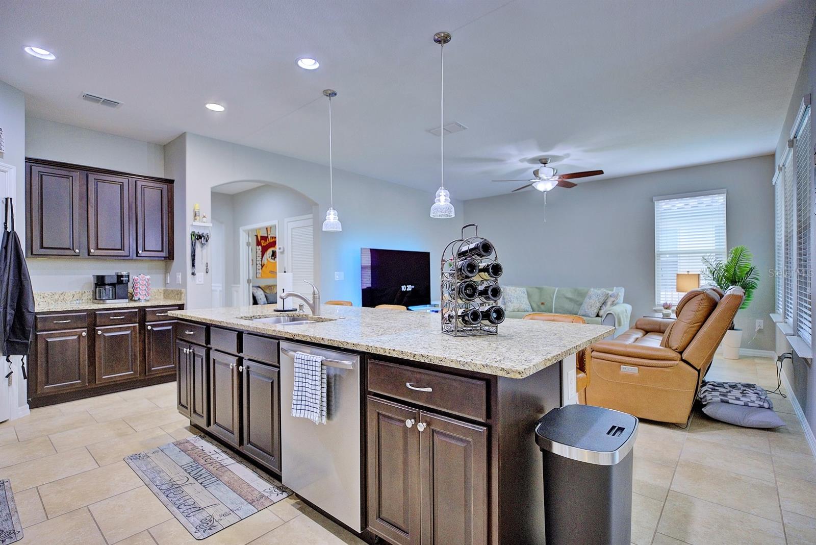 Image 14 of 69 For 4020 Prima Lago Circle