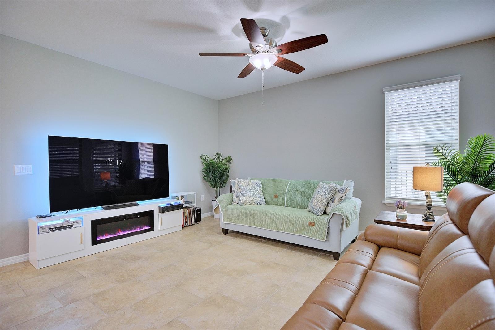 Image 20 of 69 For 4020 Prima Lago Circle