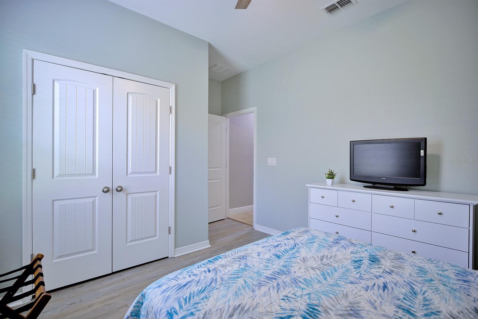 Image 39 of 69 For 4020 Prima Lago Circle