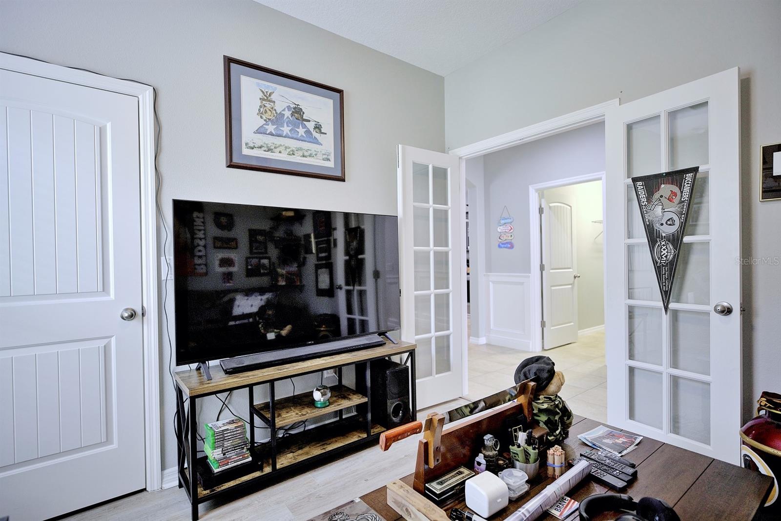 Image 42 of 69 For 4020 Prima Lago Circle