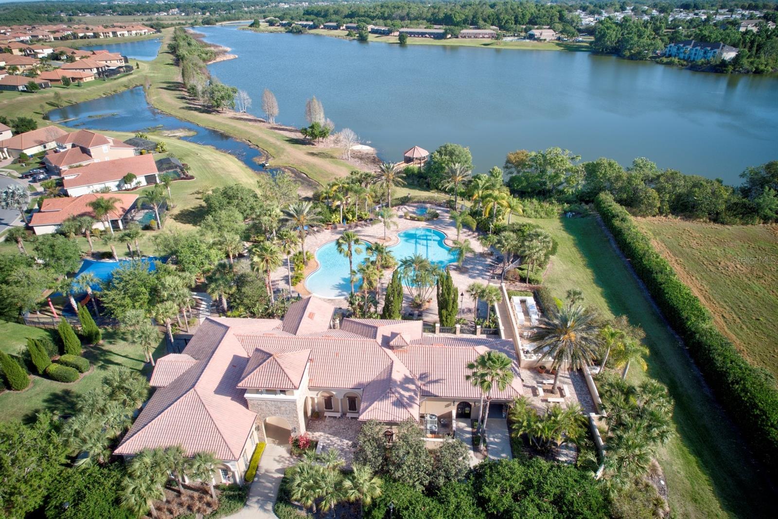 Image 57 of 69 For 4020 Prima Lago Circle