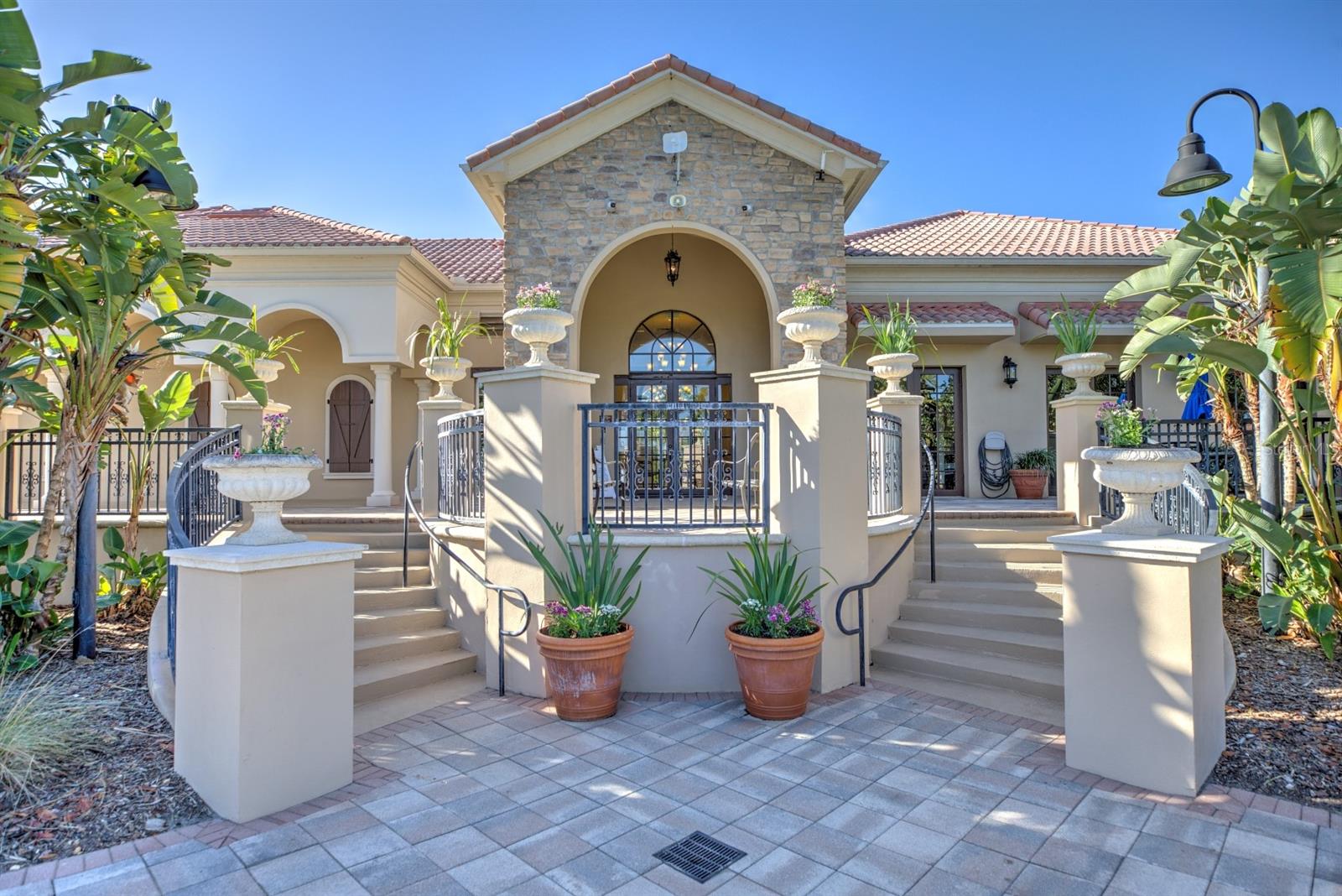 Image 59 of 69 For 4020 Prima Lago Circle