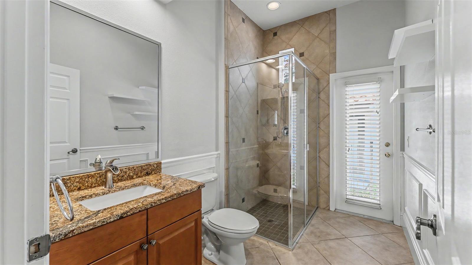 Image 16 of 59 For 521 Chelsea Avenue