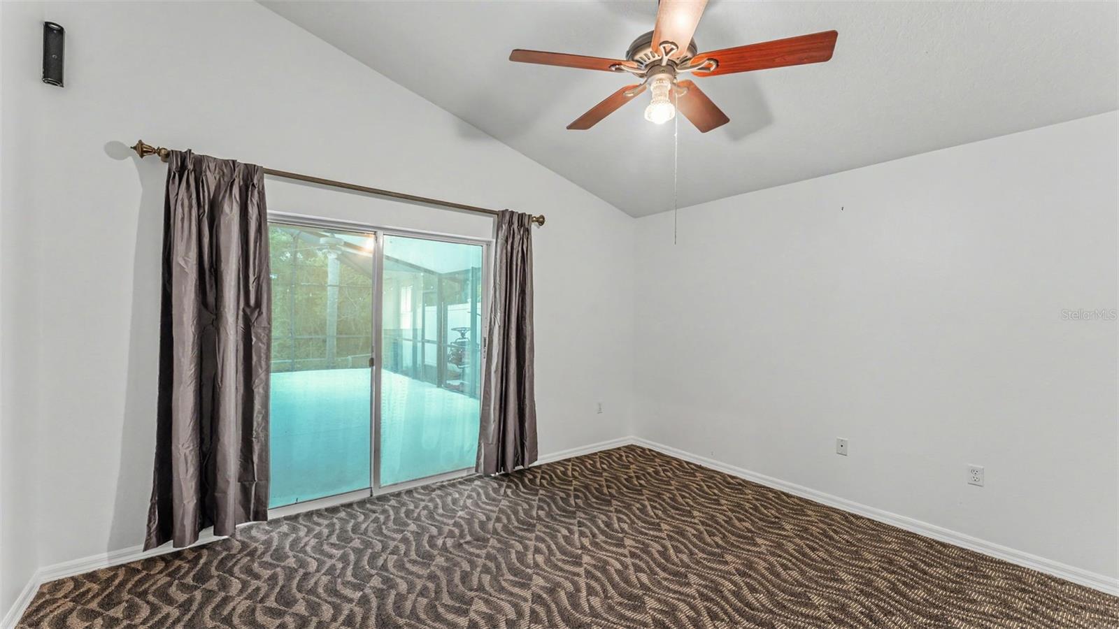 Image 16 of 43 For 155 Thornbury Drive