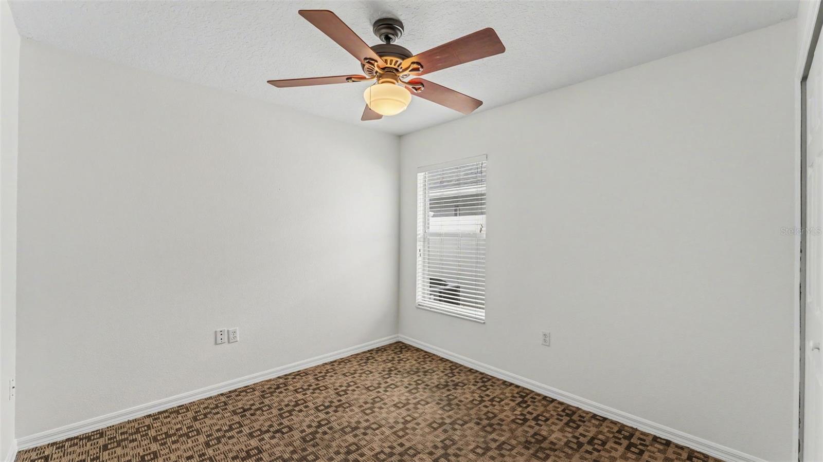 Image 22 of 43 For 155 Thornbury Drive