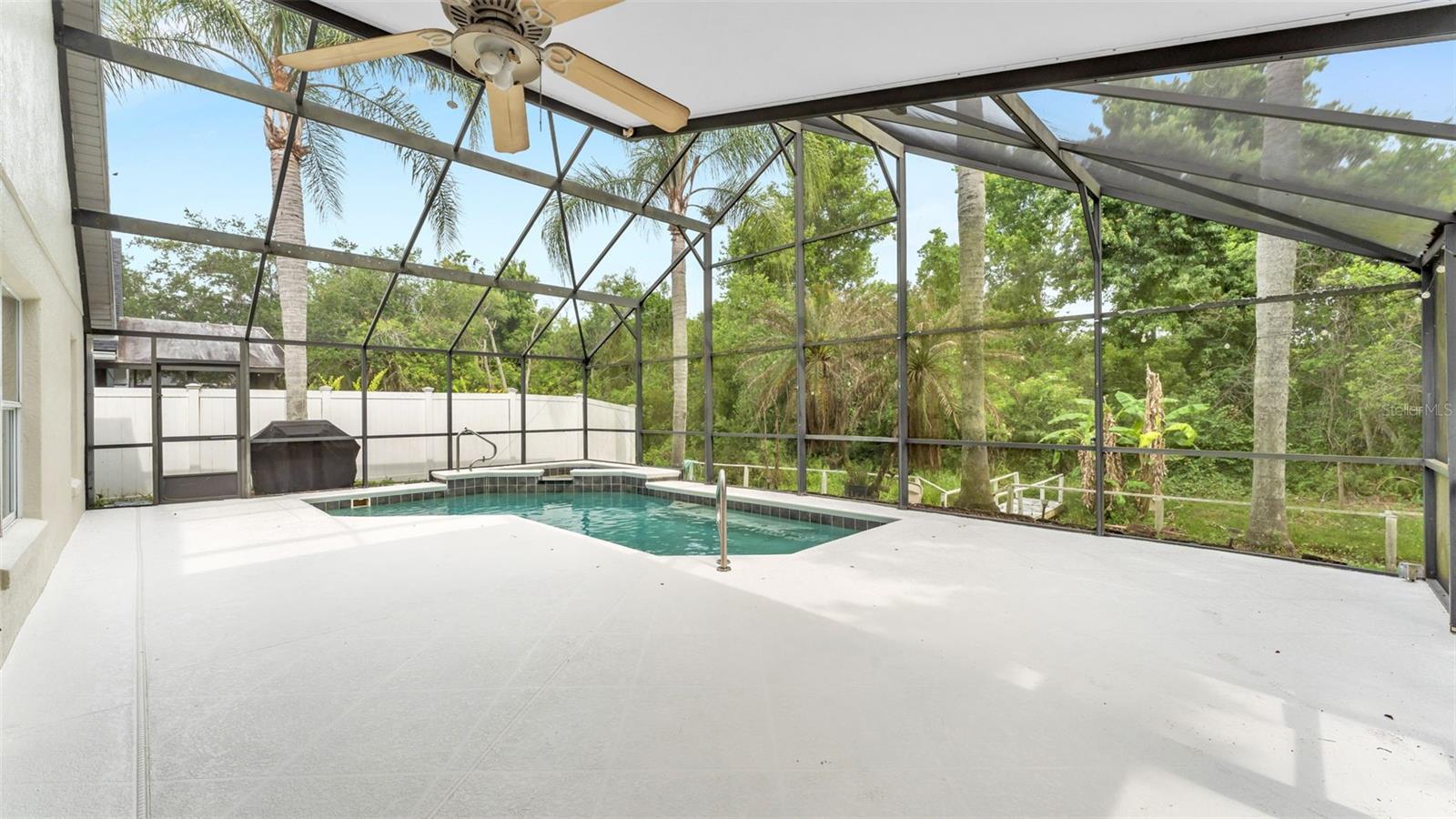 Image 31 of 43 For 155 Thornbury Drive