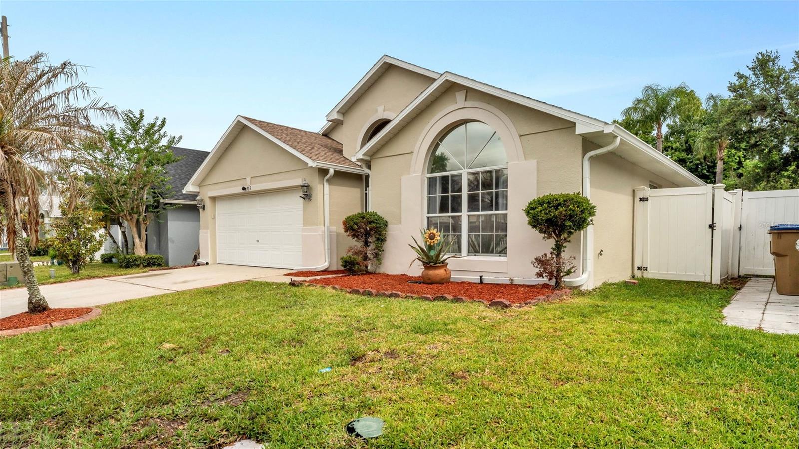 Image 4 of 43 For 155 Thornbury Drive