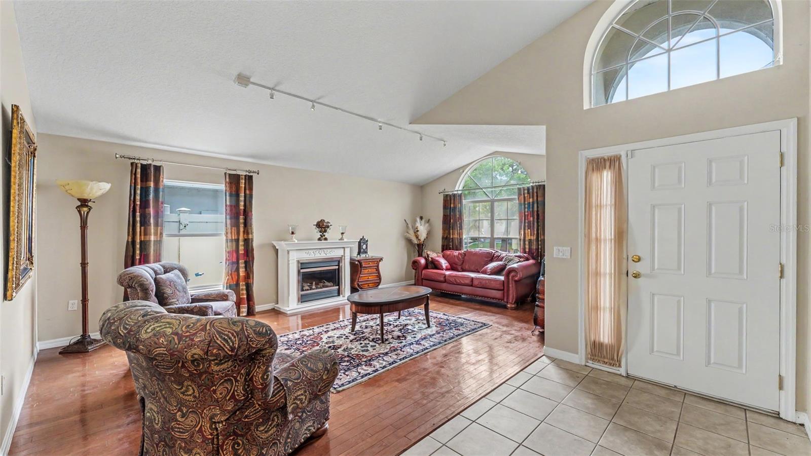 Image 6 of 43 For 155 Thornbury Drive