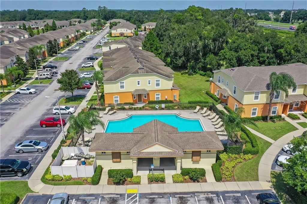 Image 19 of 23 For 4116 Winding Vine Drive