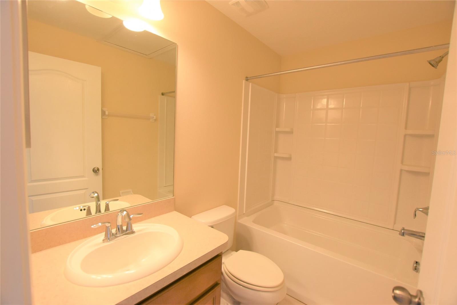 Image 8 of 23 For 4116 Winding Vine Drive