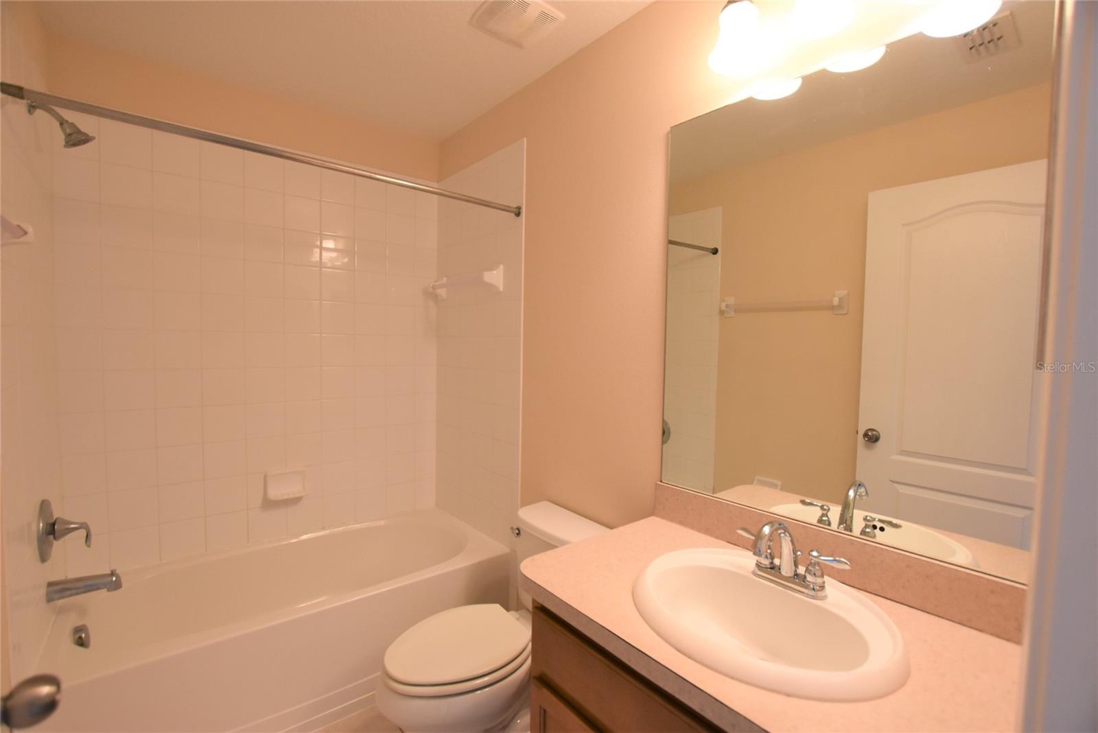 Image 9 of 23 For 4116 Winding Vine Drive