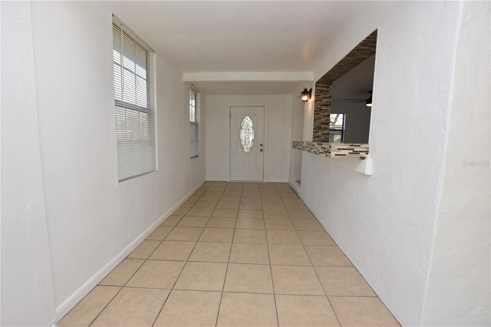 Image 16 of 28 For 105 Flamingo Drive