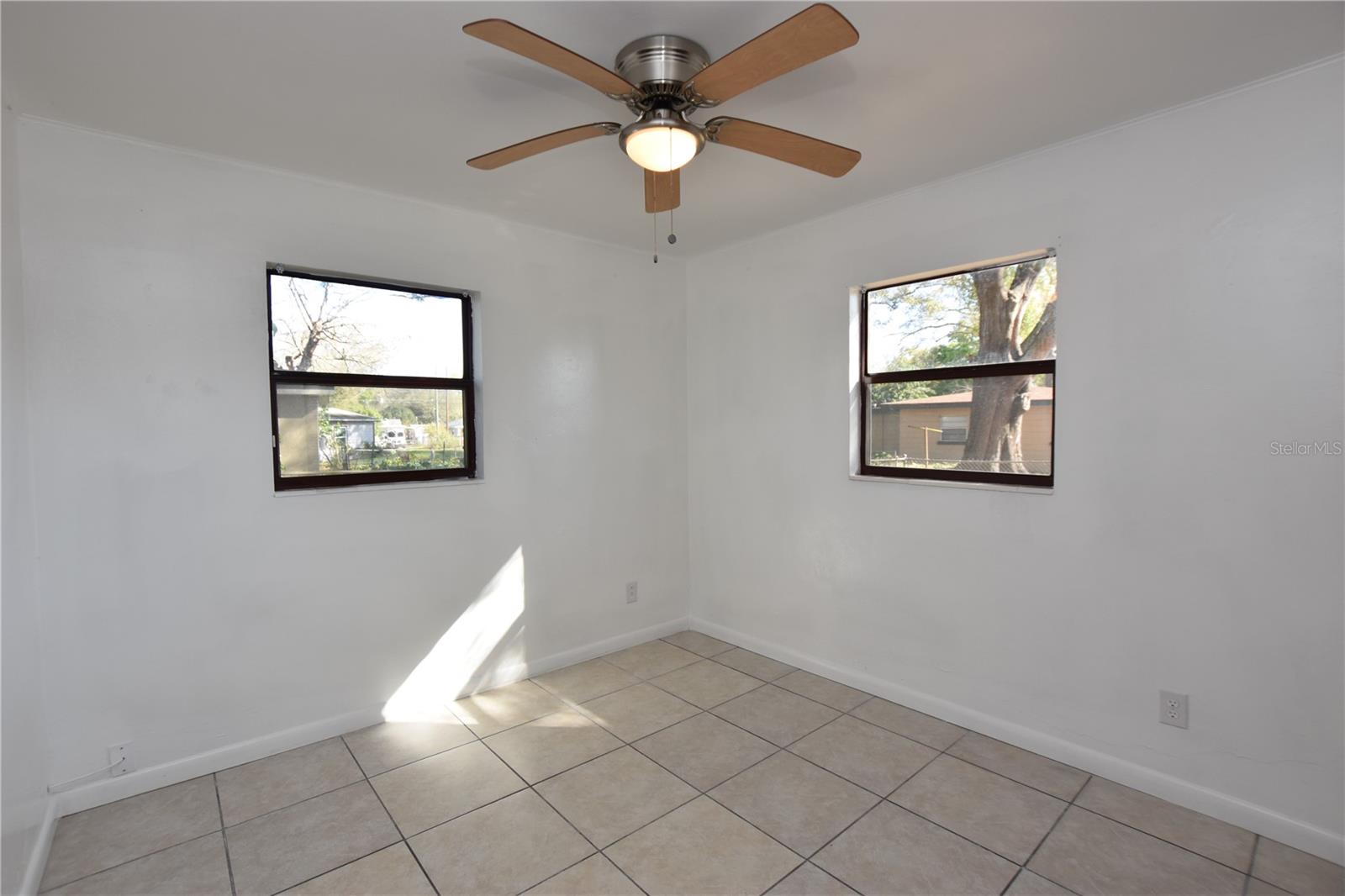 Image 22 of 28 For 105 Flamingo Drive
