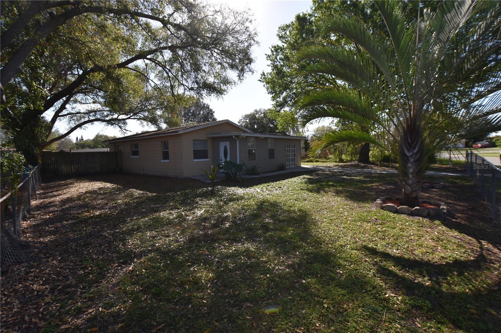 Image 3 of 28 For 105 Flamingo Drive