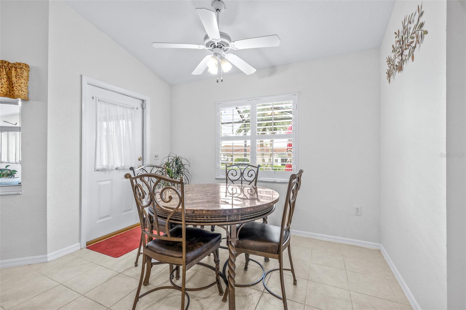 Image 10 of 30 For 3140 Orange Grove Court