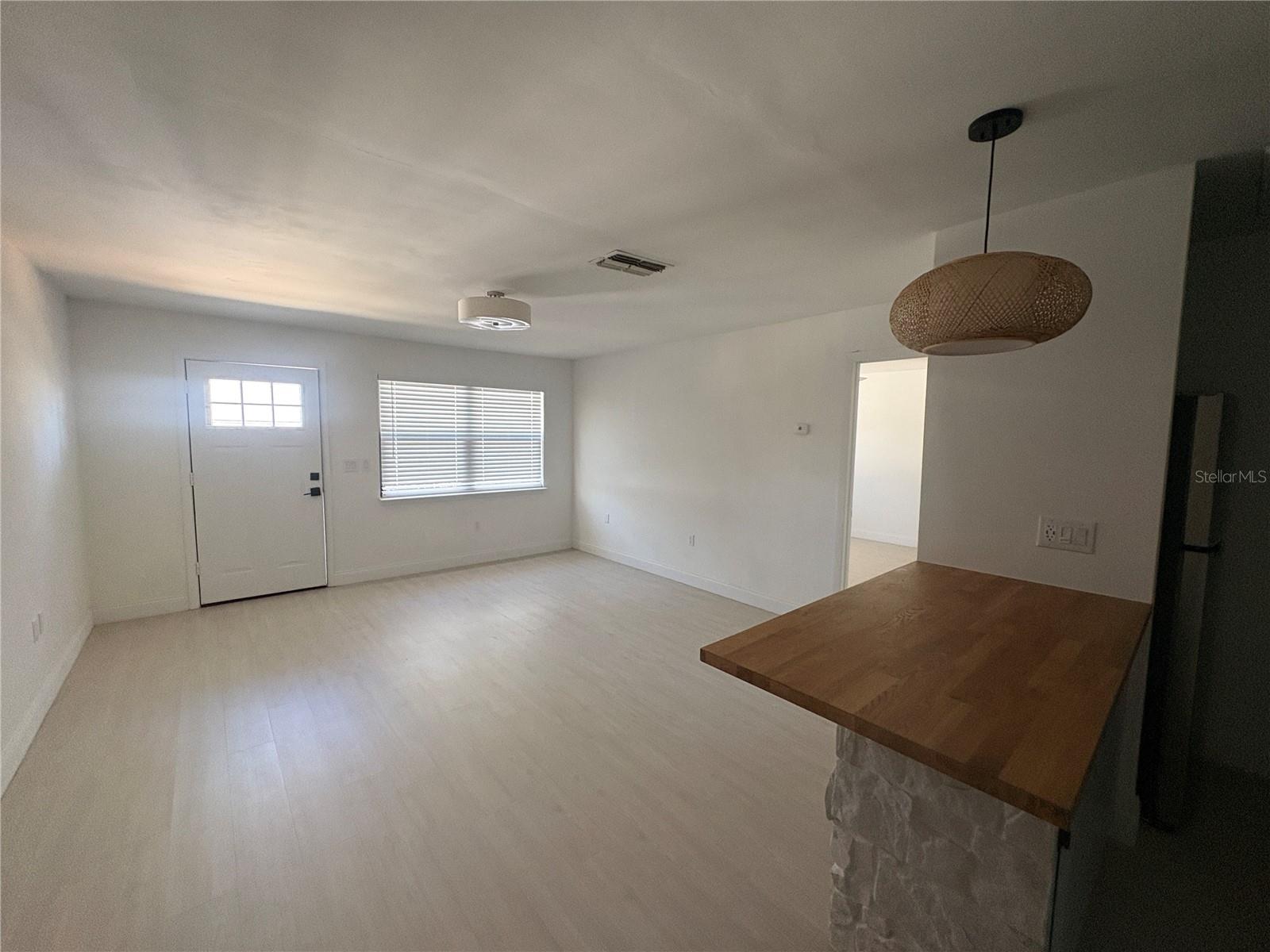 Image 3 of 10 For 716 Angelina Lane B