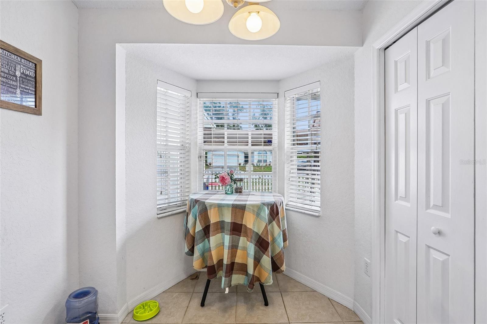 Image 14 of 27 For 3434 Diamond Terrace