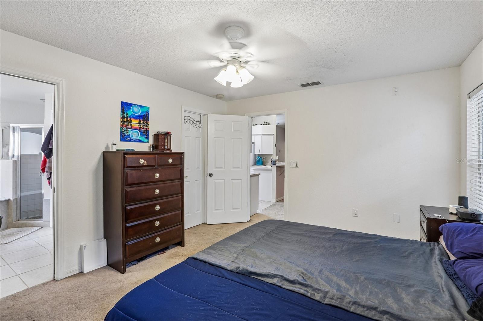 Image 16 of 27 For 3434 Diamond Terrace