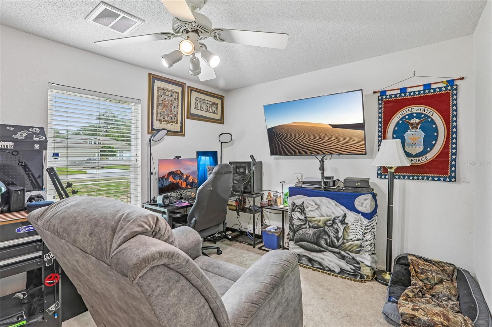 Image 18 of 27 For 3434 Diamond Terrace
